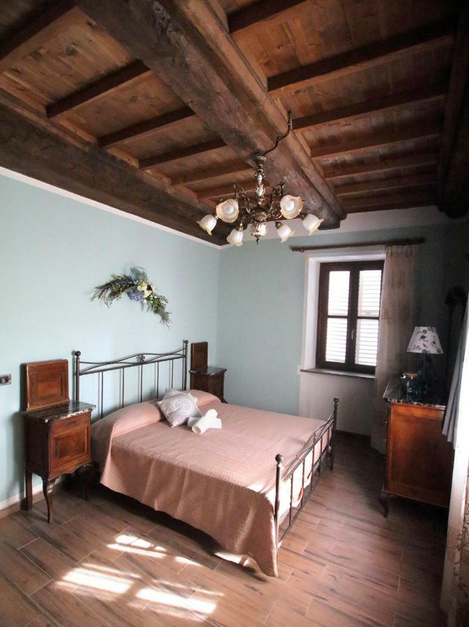 La Rocca Di Efisio Aparthotel Костилиоле ди Асти Екстериор снимка
