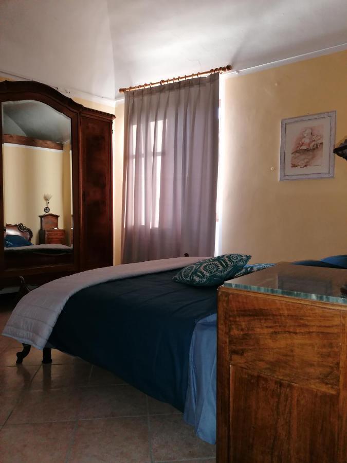 La Rocca Di Efisio Aparthotel Костилиоле ди Асти Екстериор снимка